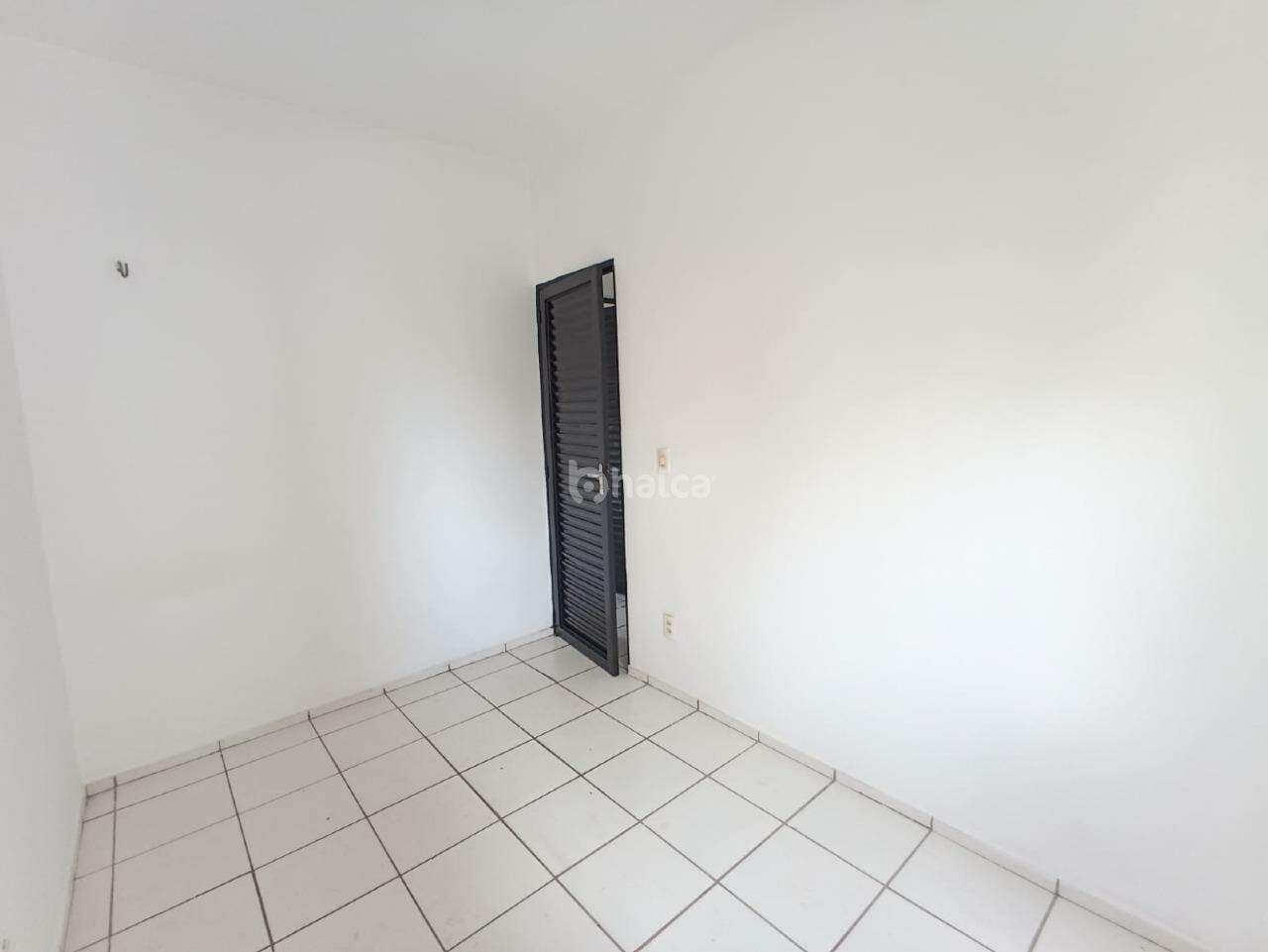 Apartamento para alugar com 3 quartos, 55m² - Foto 11