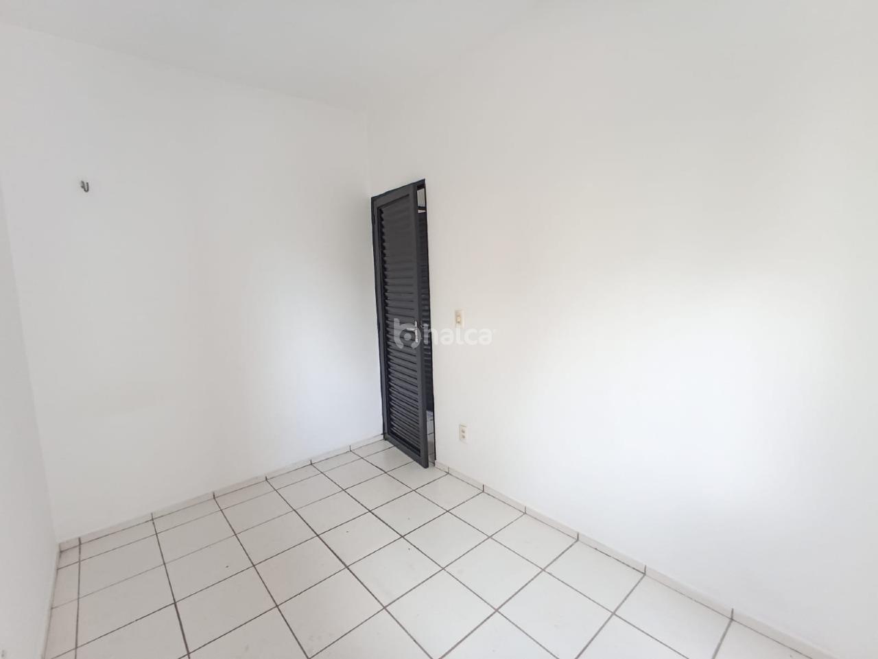 Apartamento para alugar com 3 quartos, 55m² - Foto 13