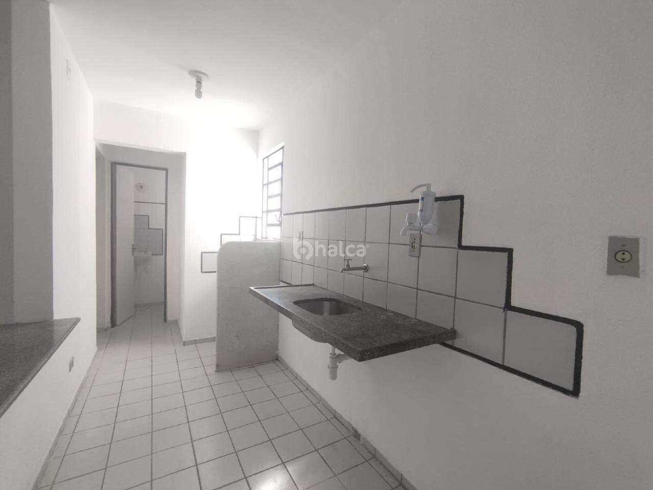 Apartamento para alugar com 3 quartos, 55m² - Foto 3