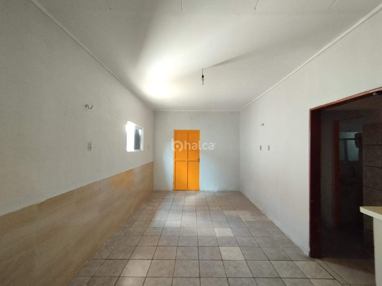 Casa para alugar com 5 quartos, 140m² - Foto 14