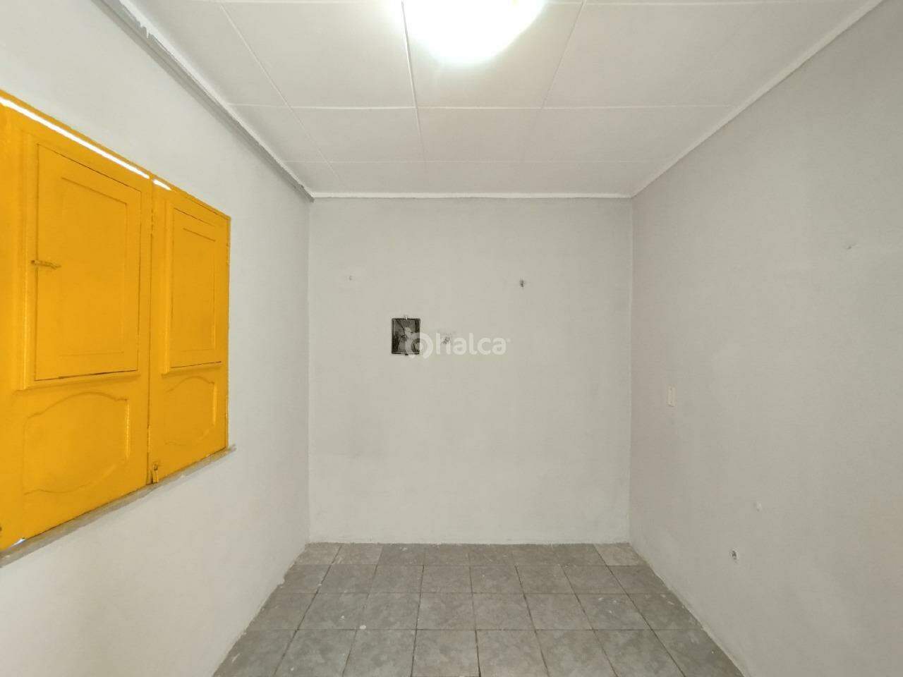 Casa para alugar com 5 quartos, 140m² - Foto 17