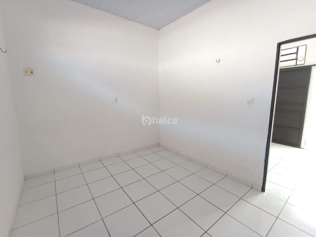 Casa para alugar com 2 quartos, 60m² - Foto 5