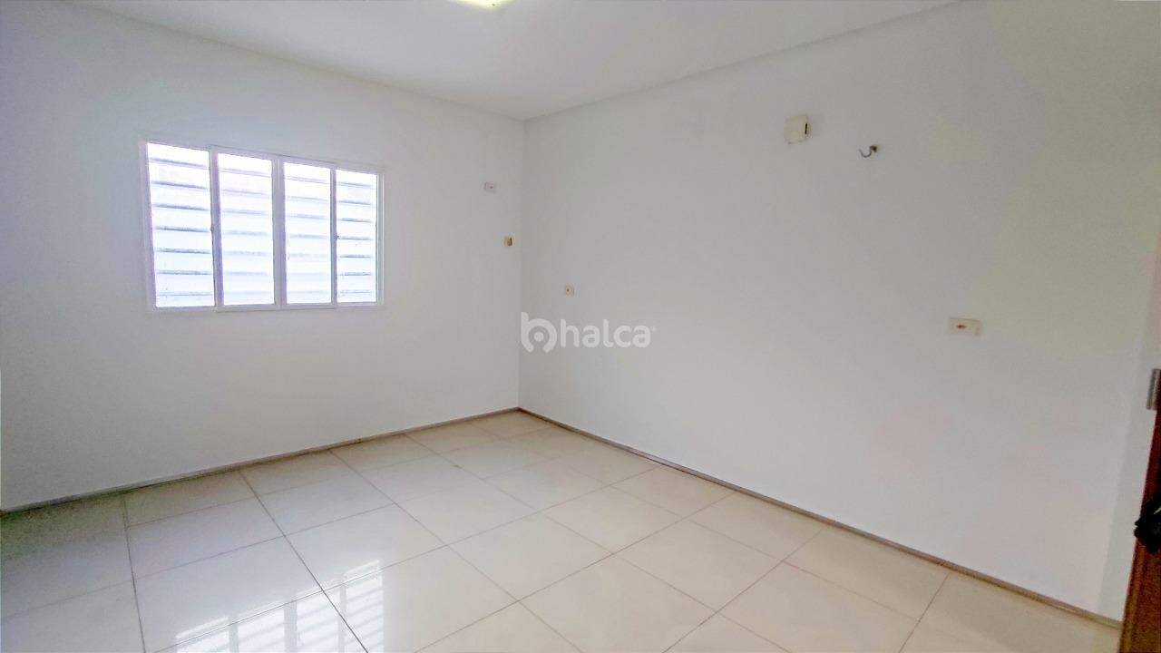 Casa para alugar com 3 quartos, 95m² - Foto 16