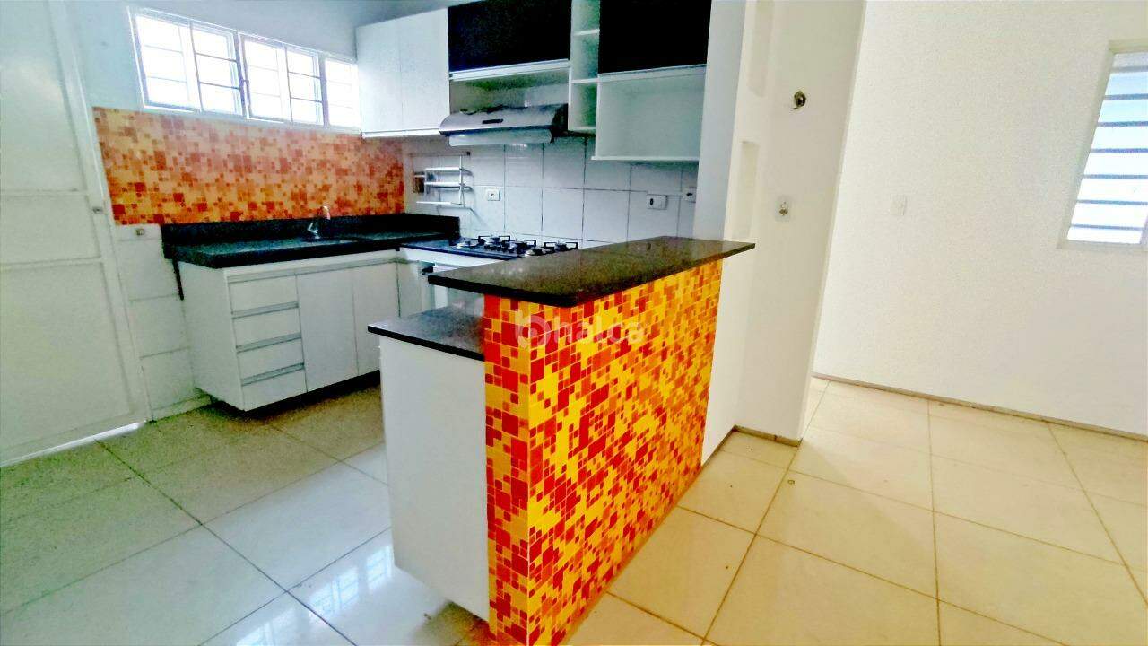 Casa para alugar com 3 quartos, 95m² - Foto 17