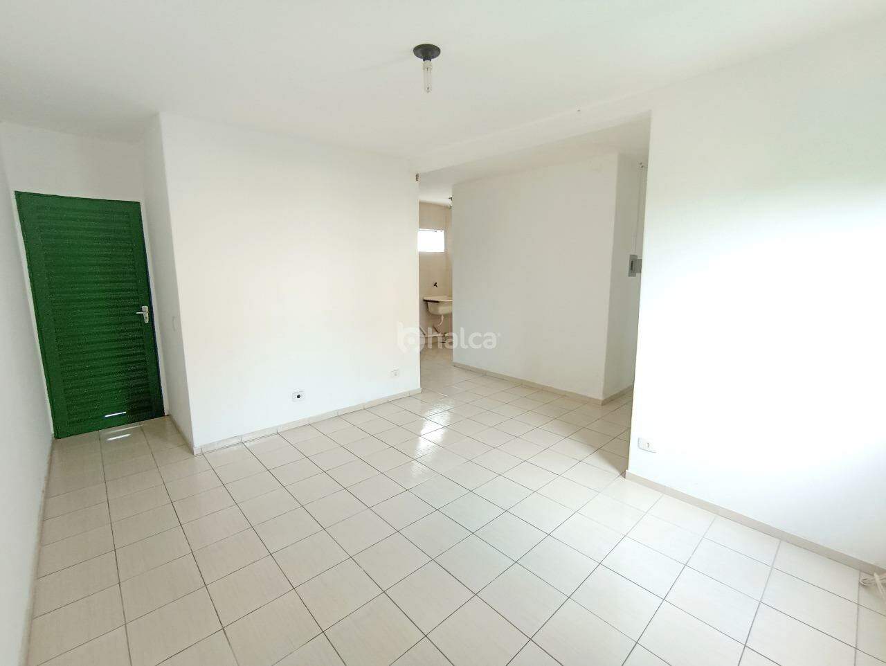 Apartamento para alugar com 3 quartos, 76m² - Foto 3