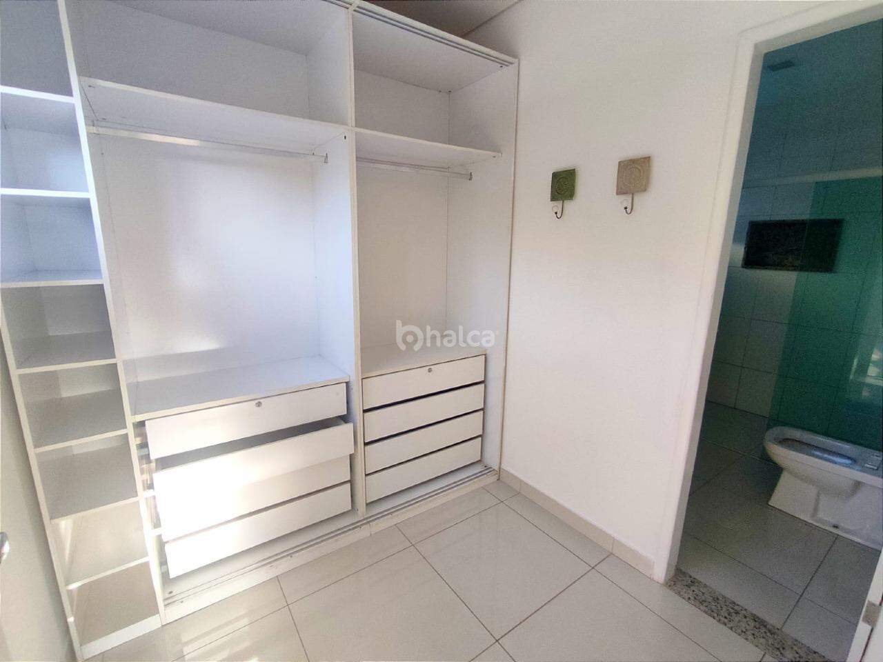 Casa de Condomínio à venda com 4 quartos, 227m² - Foto 19