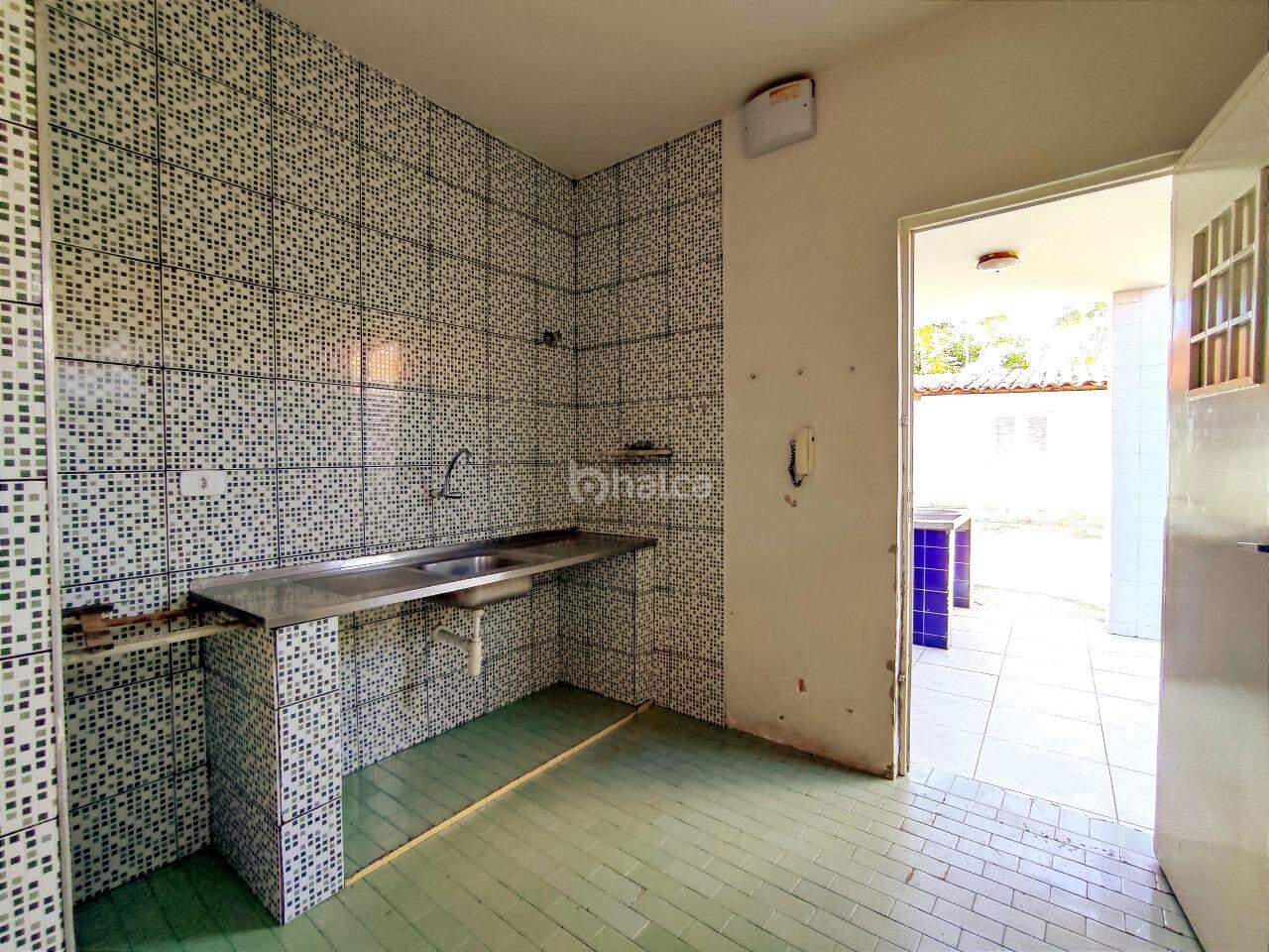 Casa à venda com 3 quartos, 112m² - Foto 13