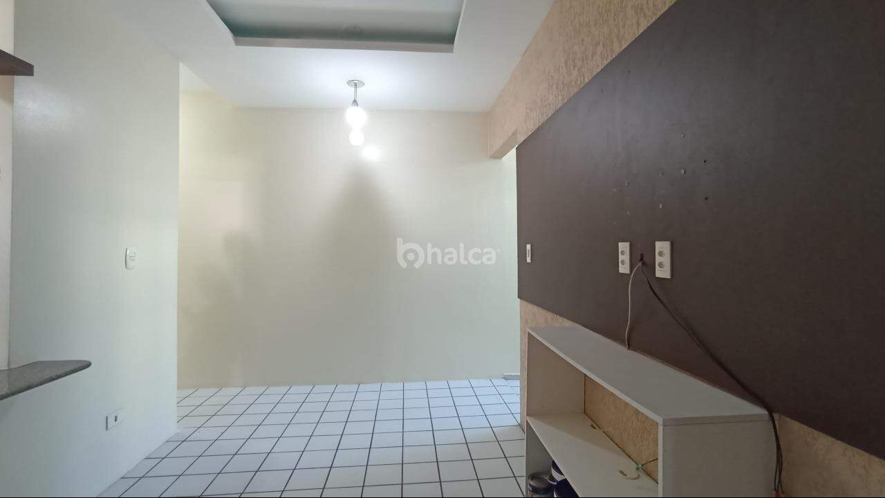 Apartamento para alugar com 3 quartos, 64m² - Foto 4