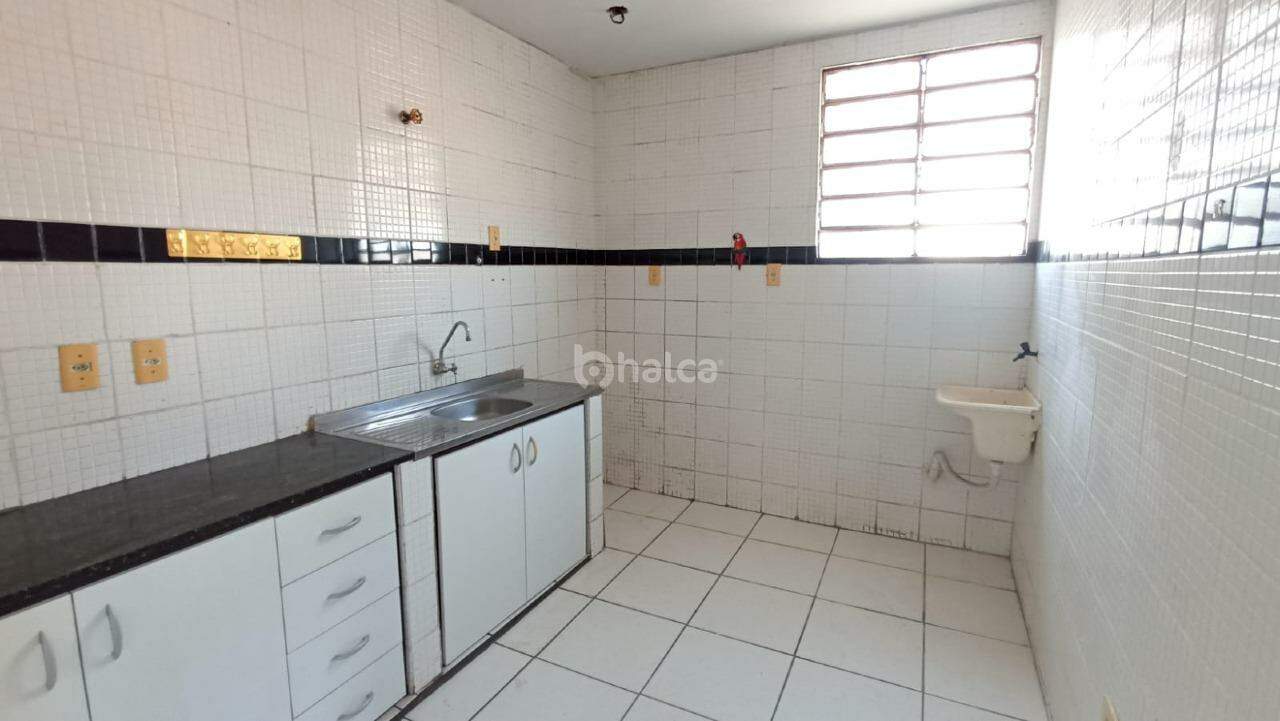 Apartamento para alugar com 3 quartos, 65m² - Foto 11