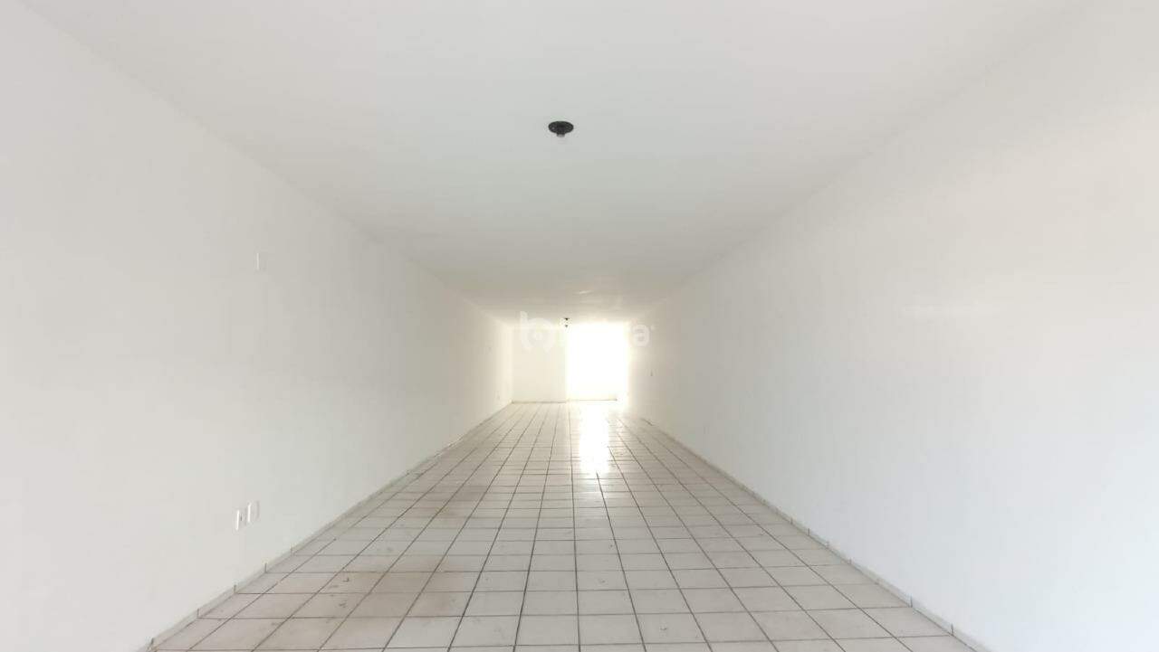 Loja-Salão para alugar, 94m² - Foto 2