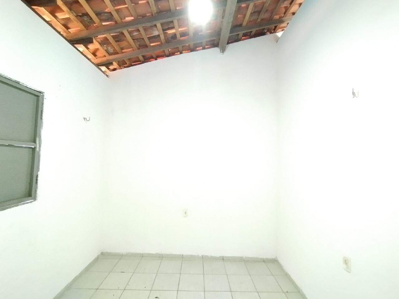 Casa para alugar com 4 quartos, 137m² - Foto 6