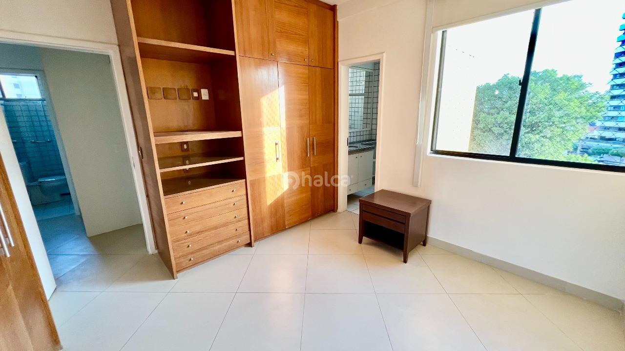 Apartamento para alugar com 3 quartos, 117m² - Foto 11