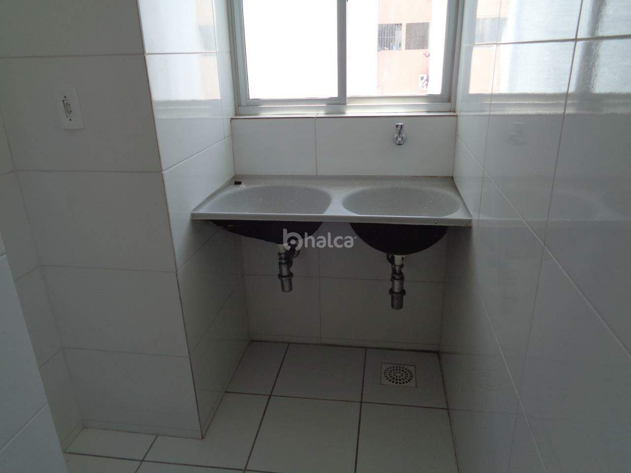 Apartamento para alugar com 2 quartos, 49m² - Foto 12