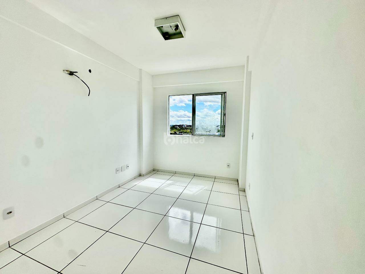 Apartamento para alugar com 2 quartos, 60m² - Foto 12