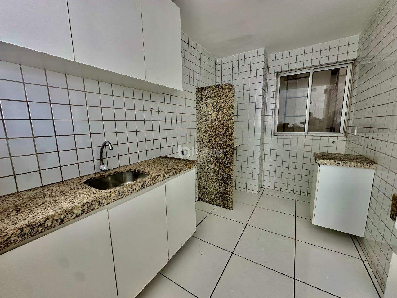Apartamento para alugar com 2 quartos, 60m² - Foto 7