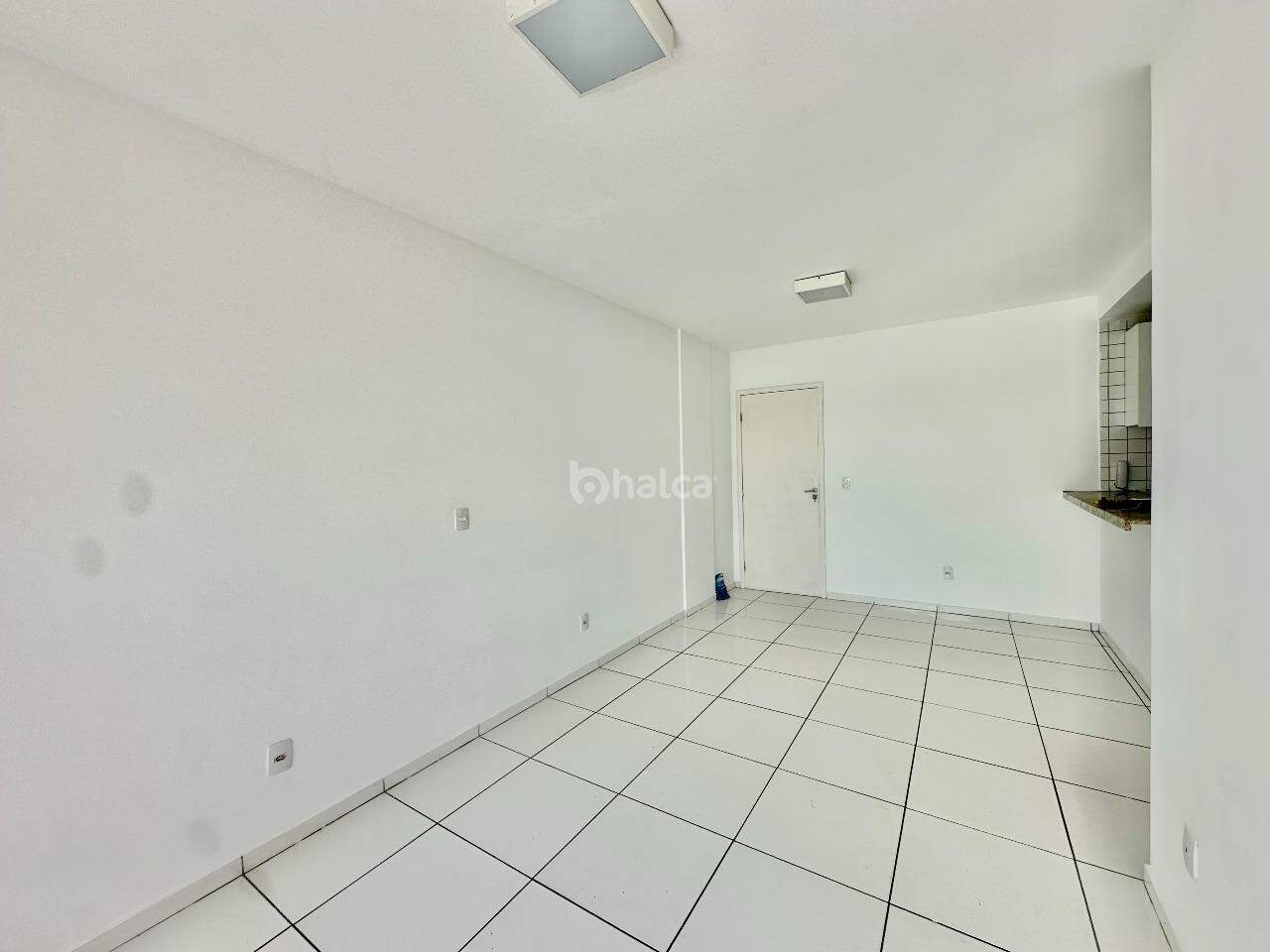 Apartamento para alugar com 2 quartos, 60m² - Foto 4