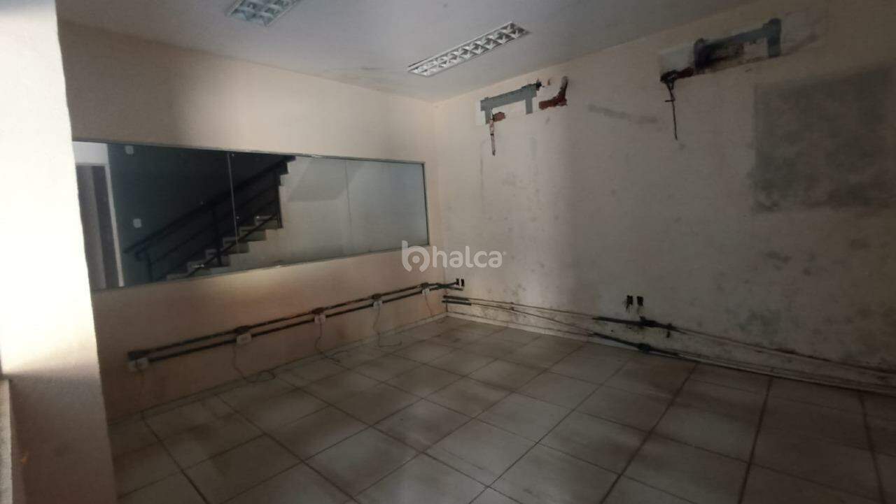 Prédio Inteiro para alugar, 350m² - Foto 19