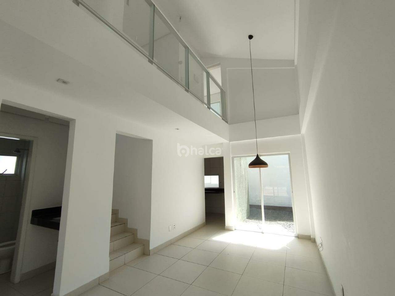 Casa de Condomínio para alugar com 3 quartos, 105m² - Foto 3