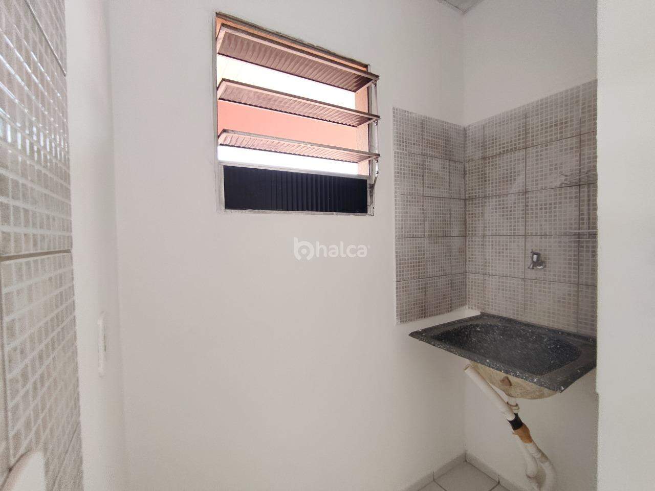 Apartamento para alugar com 1 quarto, 27m² - Foto 4