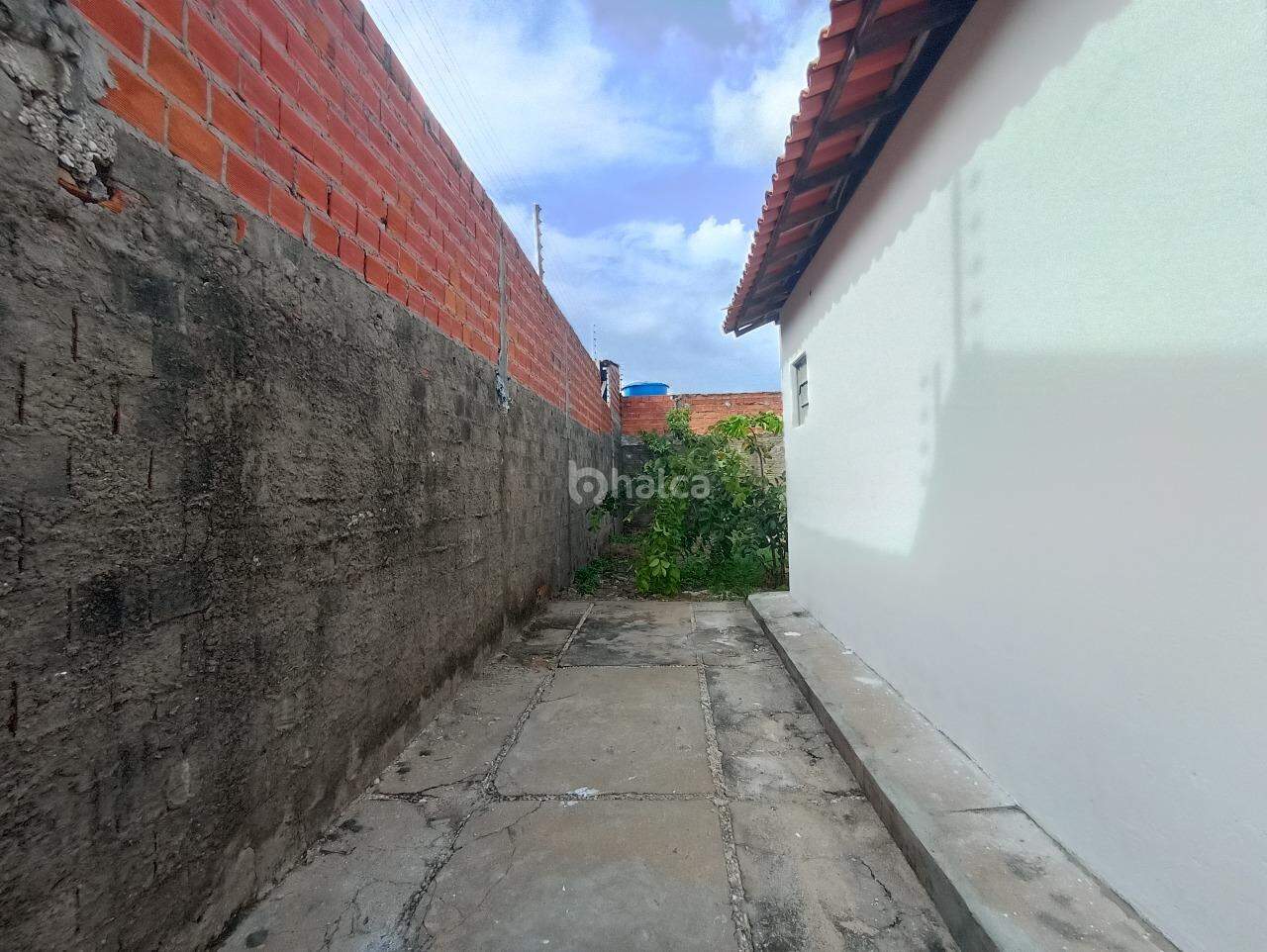 Casa para alugar com 2 quartos, 55m² - Foto 12