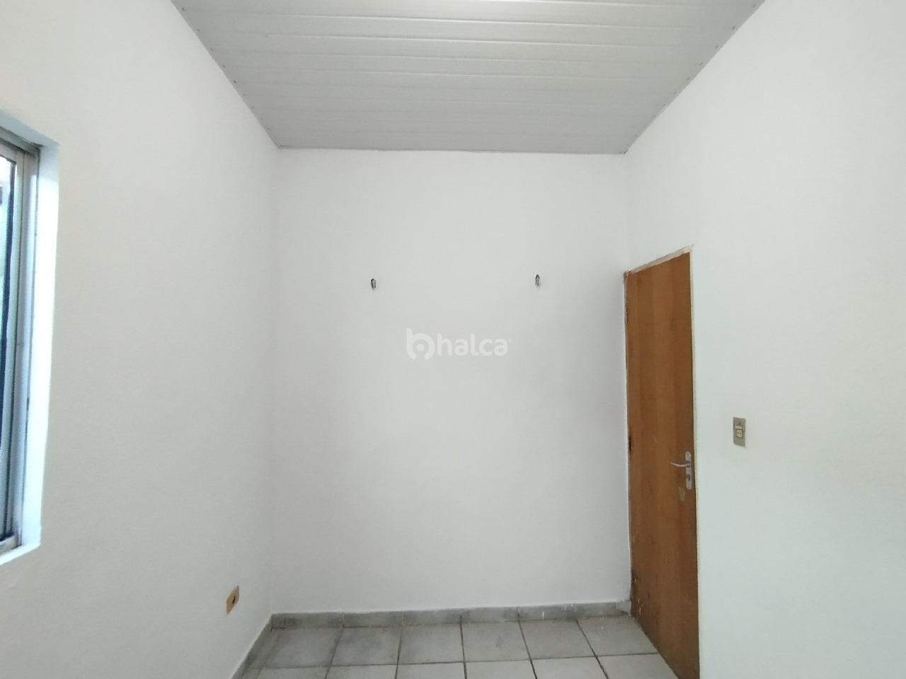 Casa para alugar com 3 quartos, 78m² - Foto 12