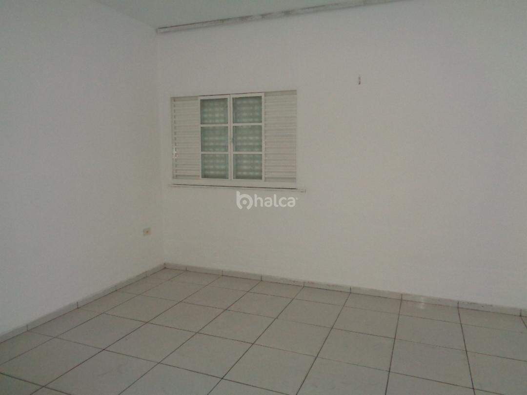 Casa à venda com 3 quartos, 196m² - Foto 4