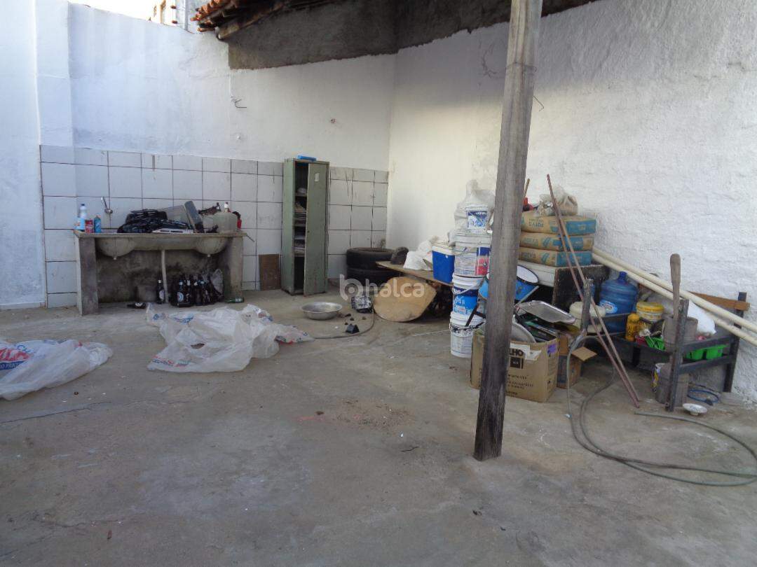 Casa à venda com 3 quartos, 196m² - Foto 14