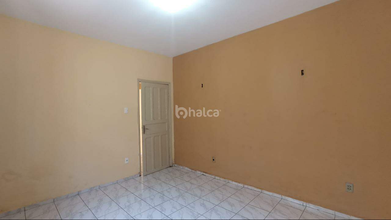 Casa para alugar com 3 quartos, 122m² - Foto 11