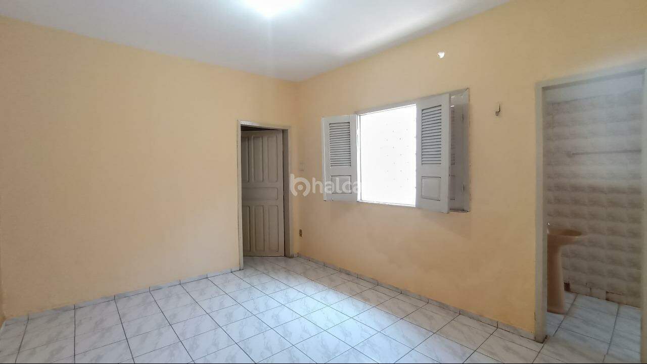 Casa para alugar com 3 quartos, 122m² - Foto 10