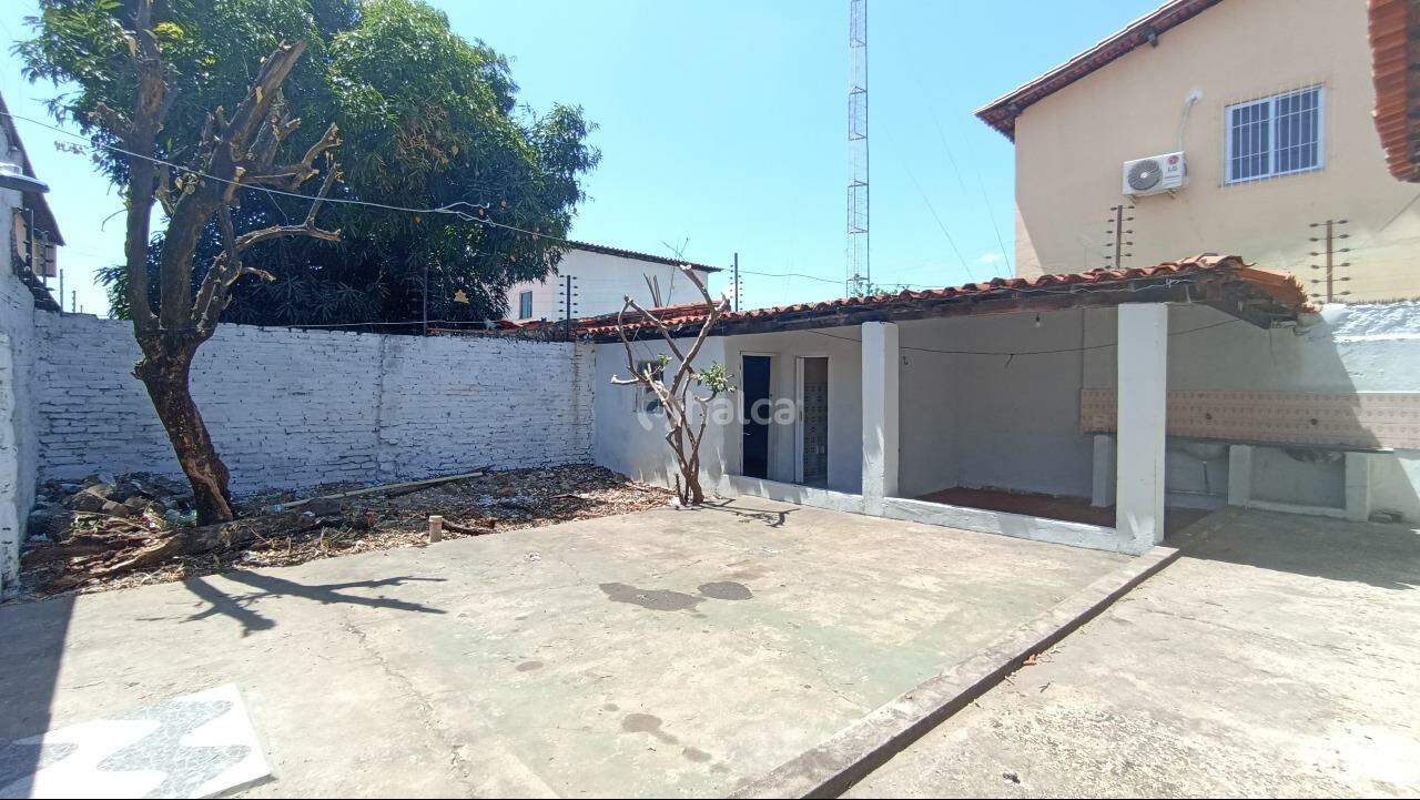 Casa para alugar com 3 quartos, 122m² - Foto 29