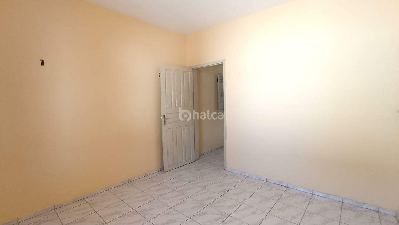 Casa para alugar com 3 quartos, 122m² - Foto 12