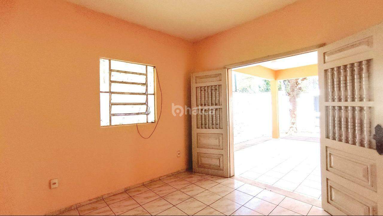 Casa para alugar com 3 quartos, 122m² - Foto 8