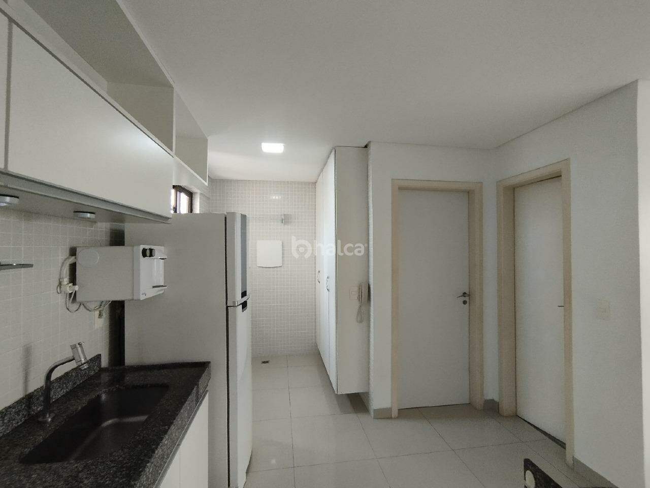 Apartamento para alugar com 1 quarto, 51m² - Foto 16