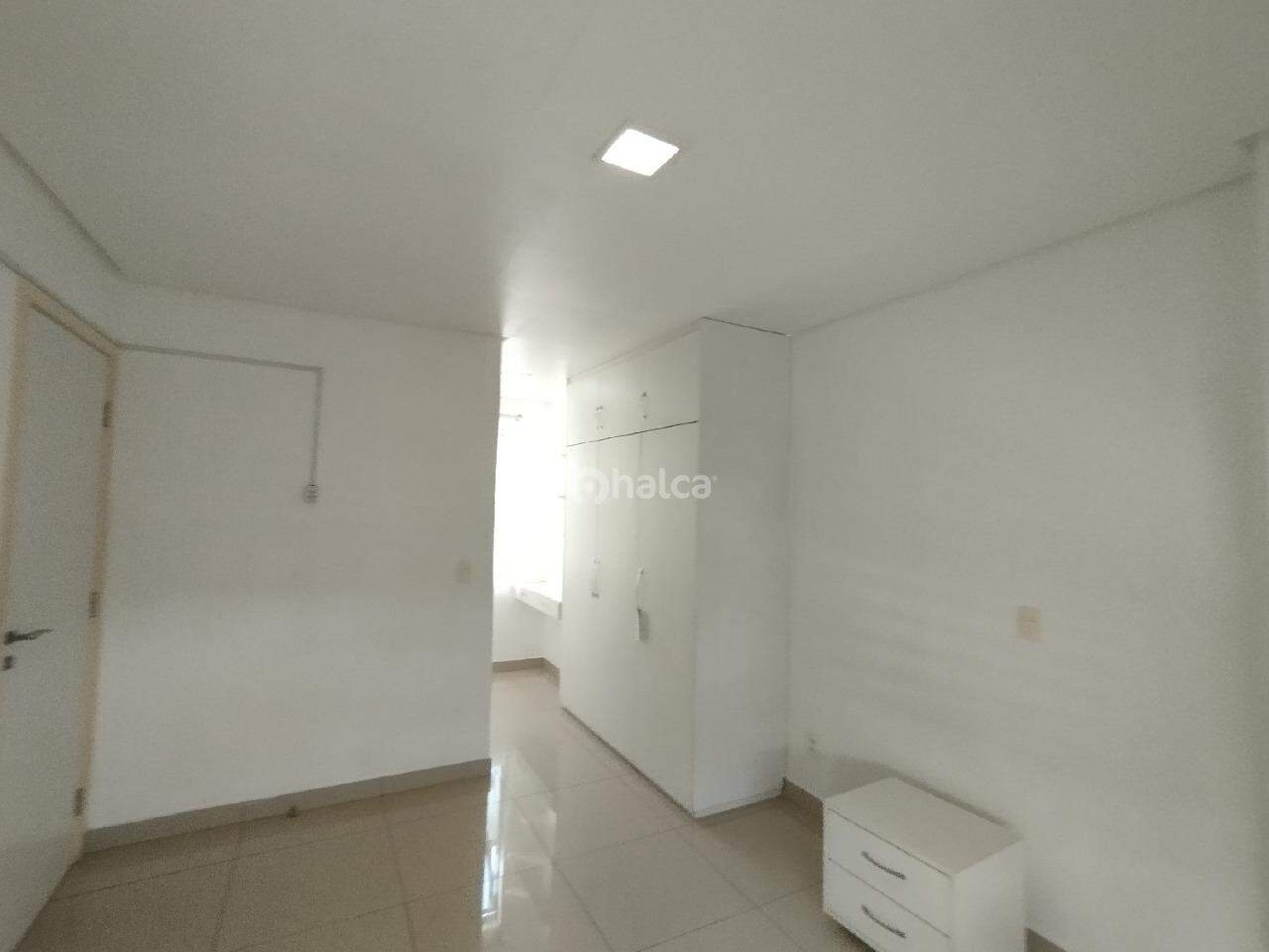 Apartamento para alugar com 1 quarto, 51m² - Foto 8