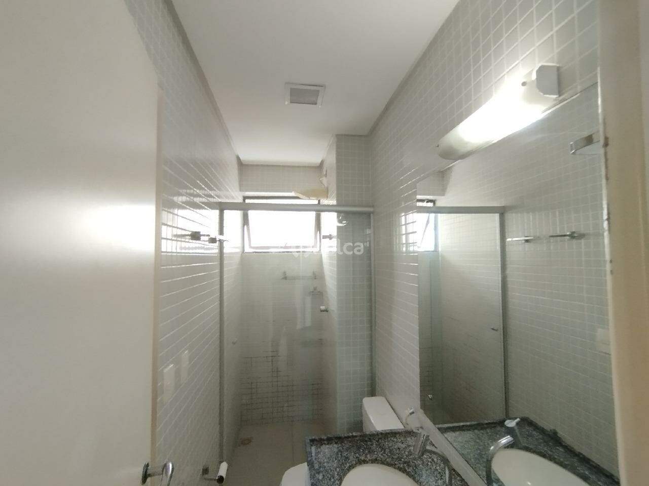 Apartamento para alugar com 1 quarto, 51m² - Foto 14