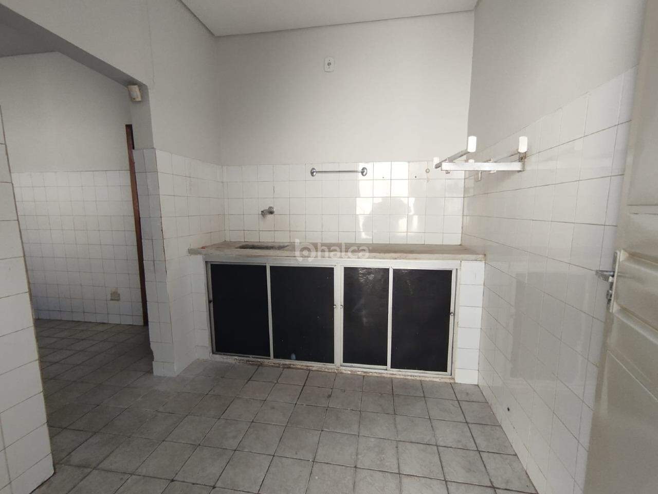 Casa para alugar com 3 quartos, 92m² - Foto 21