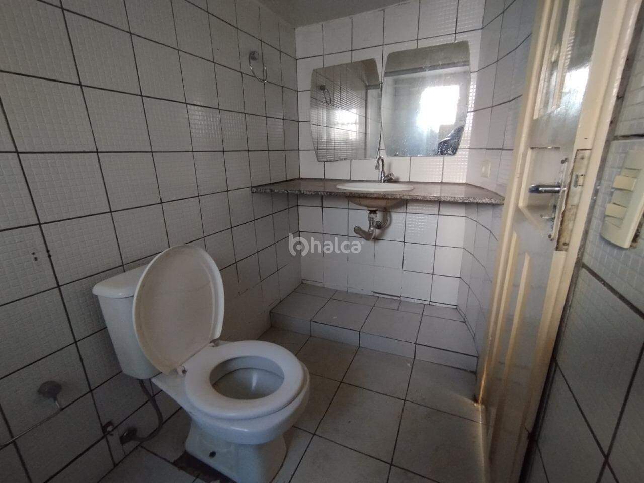 Casa para alugar com 3 quartos, 92m² - Foto 18