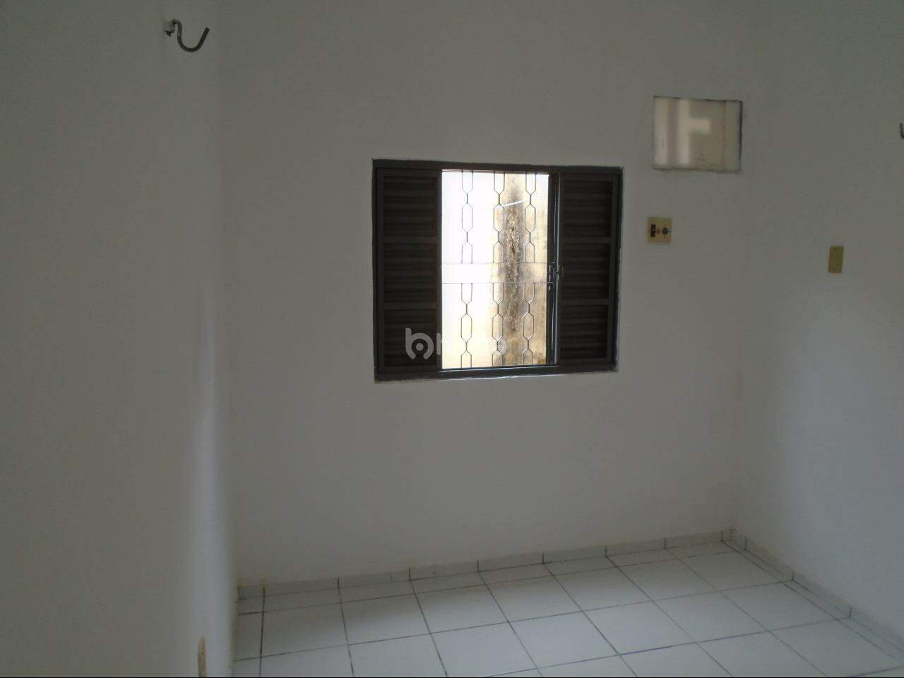 Apartamento para alugar com 2 quartos, 44m² - Foto 6