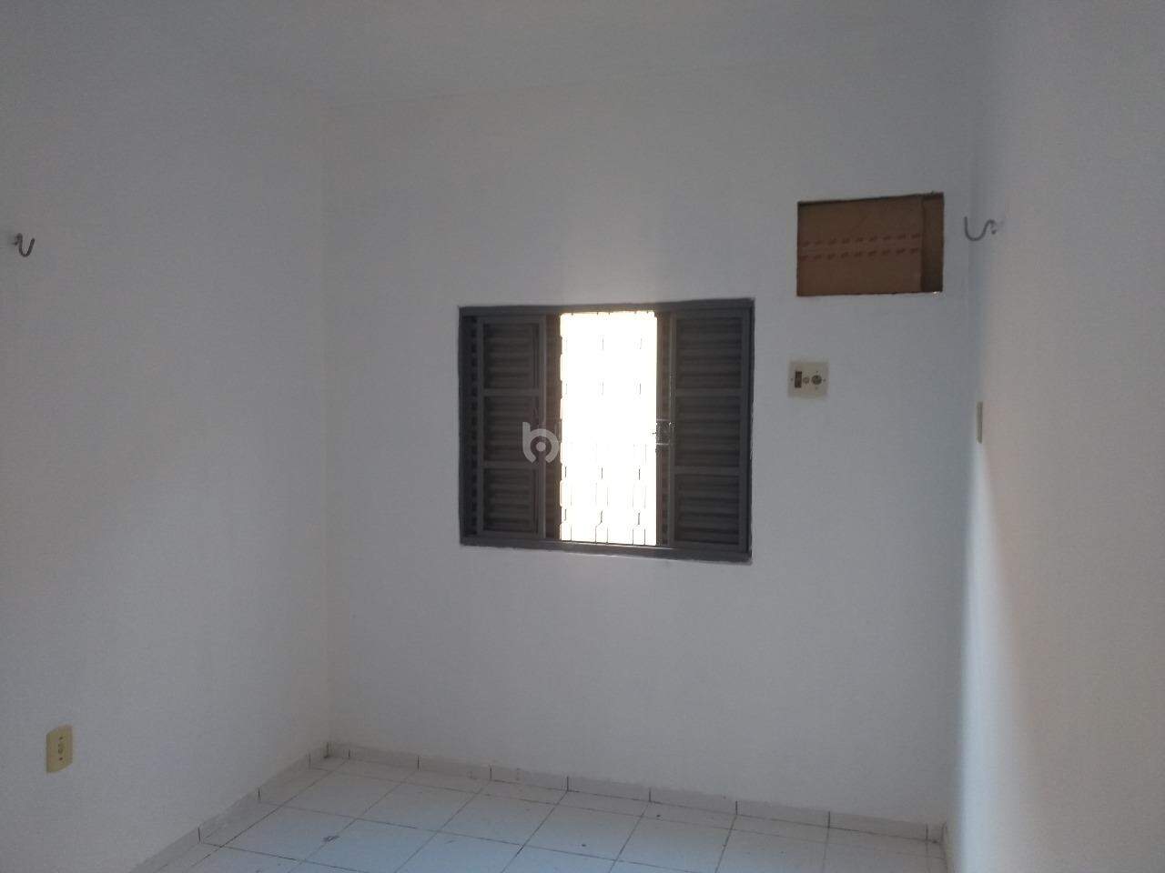 Apartamento para alugar com 2 quartos, 44m² - Foto 4