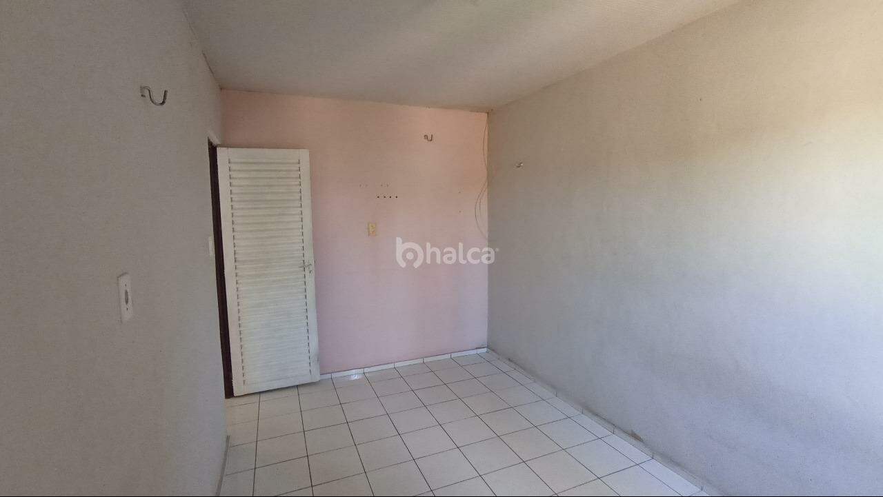 Casa para alugar com 2 quartos, 41m² - Foto 7