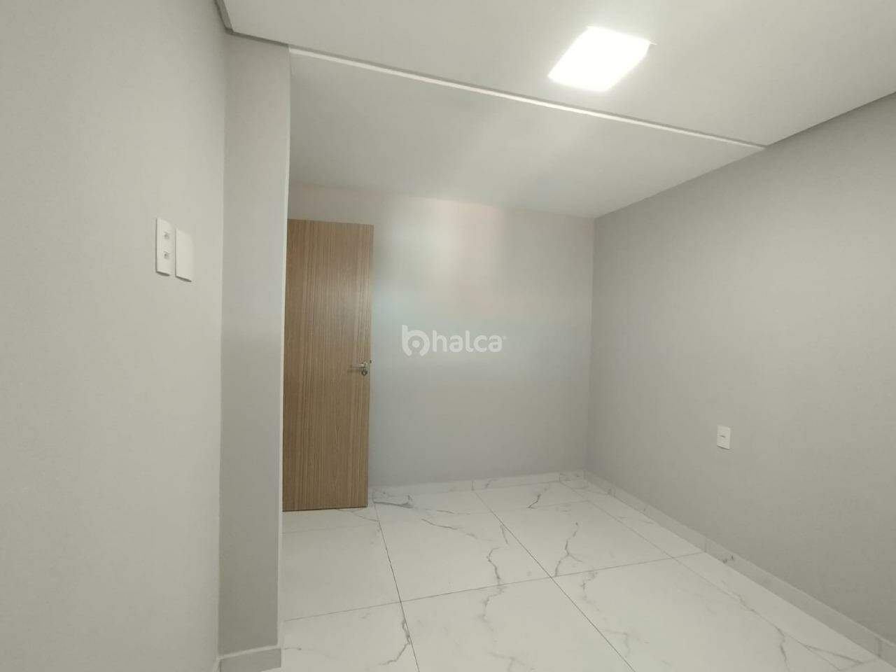 Apartamento para alugar com 2 quartos, 60m² - Foto 11