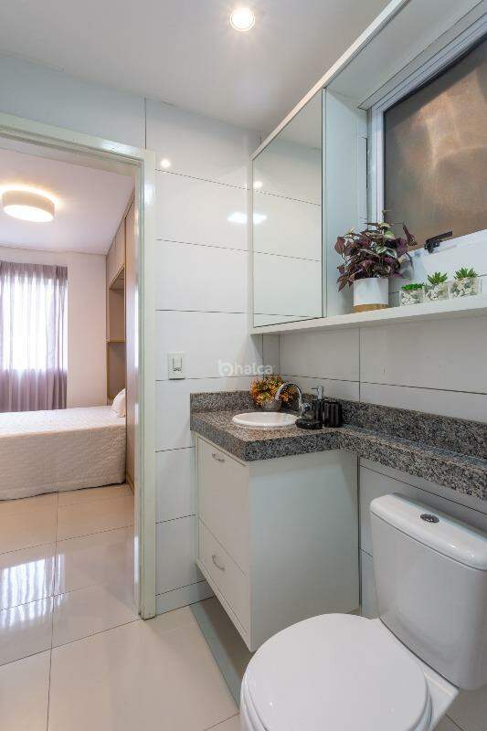 Apartamento à venda com 2 quartos, 78m² - Foto 14