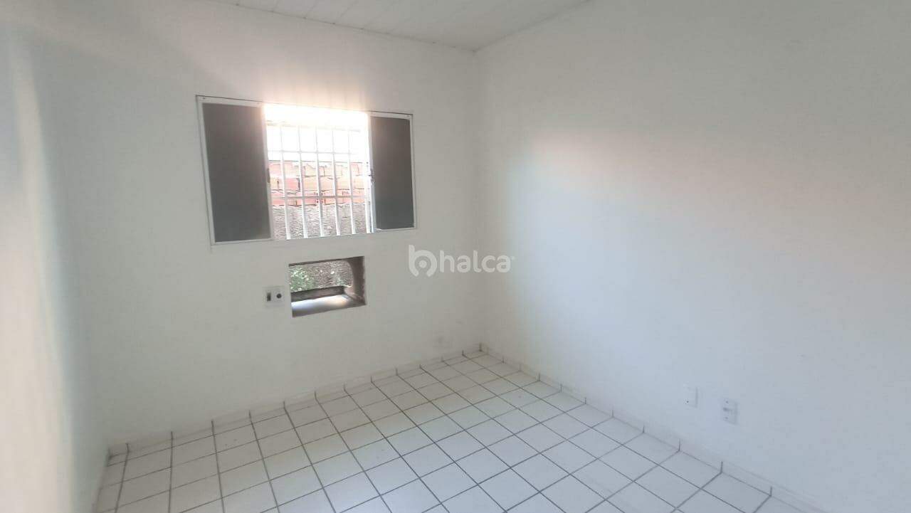 Casa de Condomínio para alugar com 3 quartos, 60m² - Foto 9