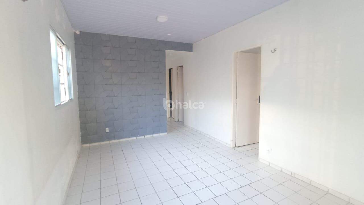 Casa de Condomínio para alugar com 3 quartos, 60m² - Foto 4