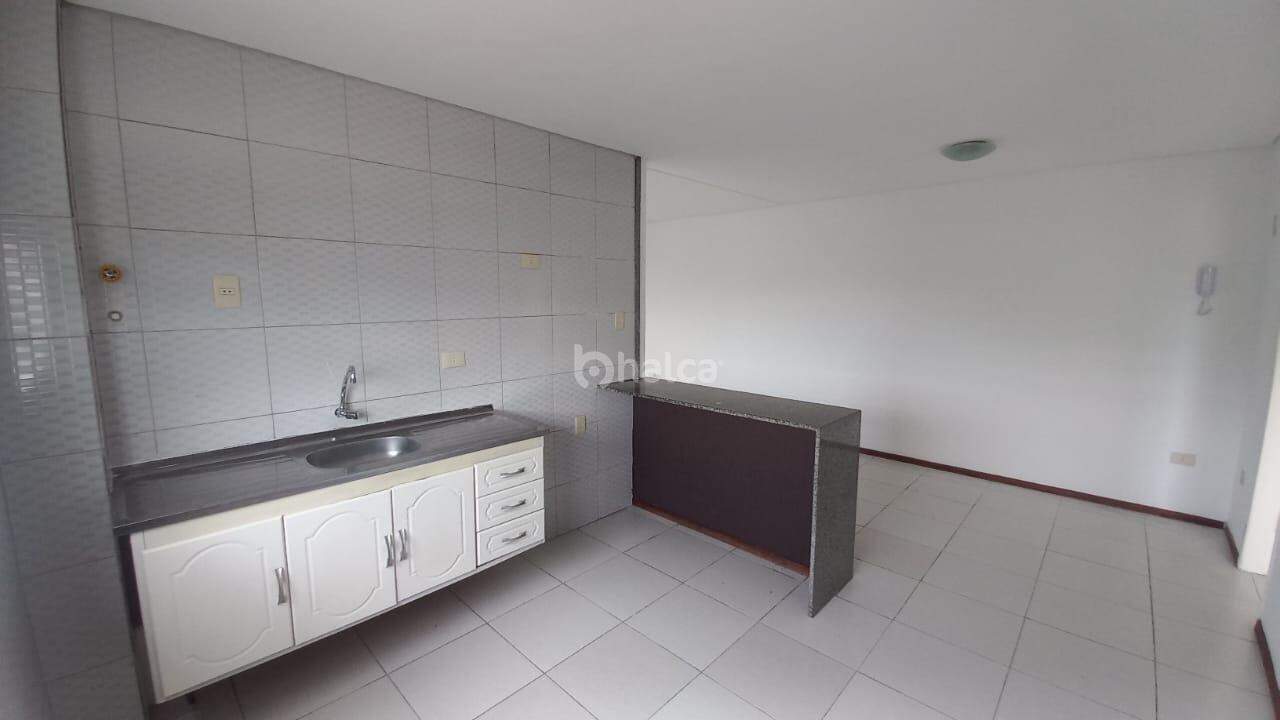Apartamento para alugar com 2 quartos, 60m² - Foto 13