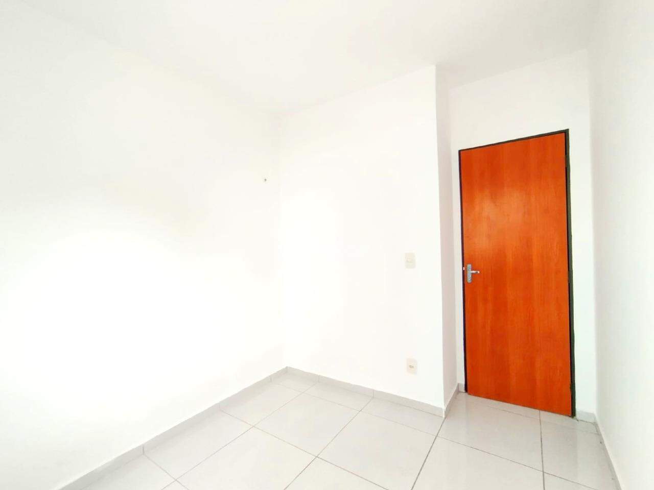 Apartamento para alugar com 2 quartos, 65m² - Foto 4