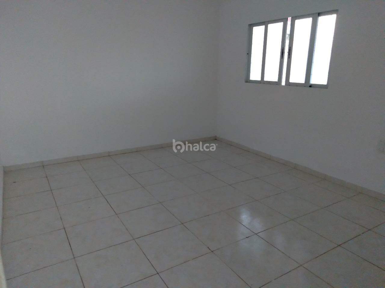 Casa para alugar com 3 quartos, 110m² - Foto 4