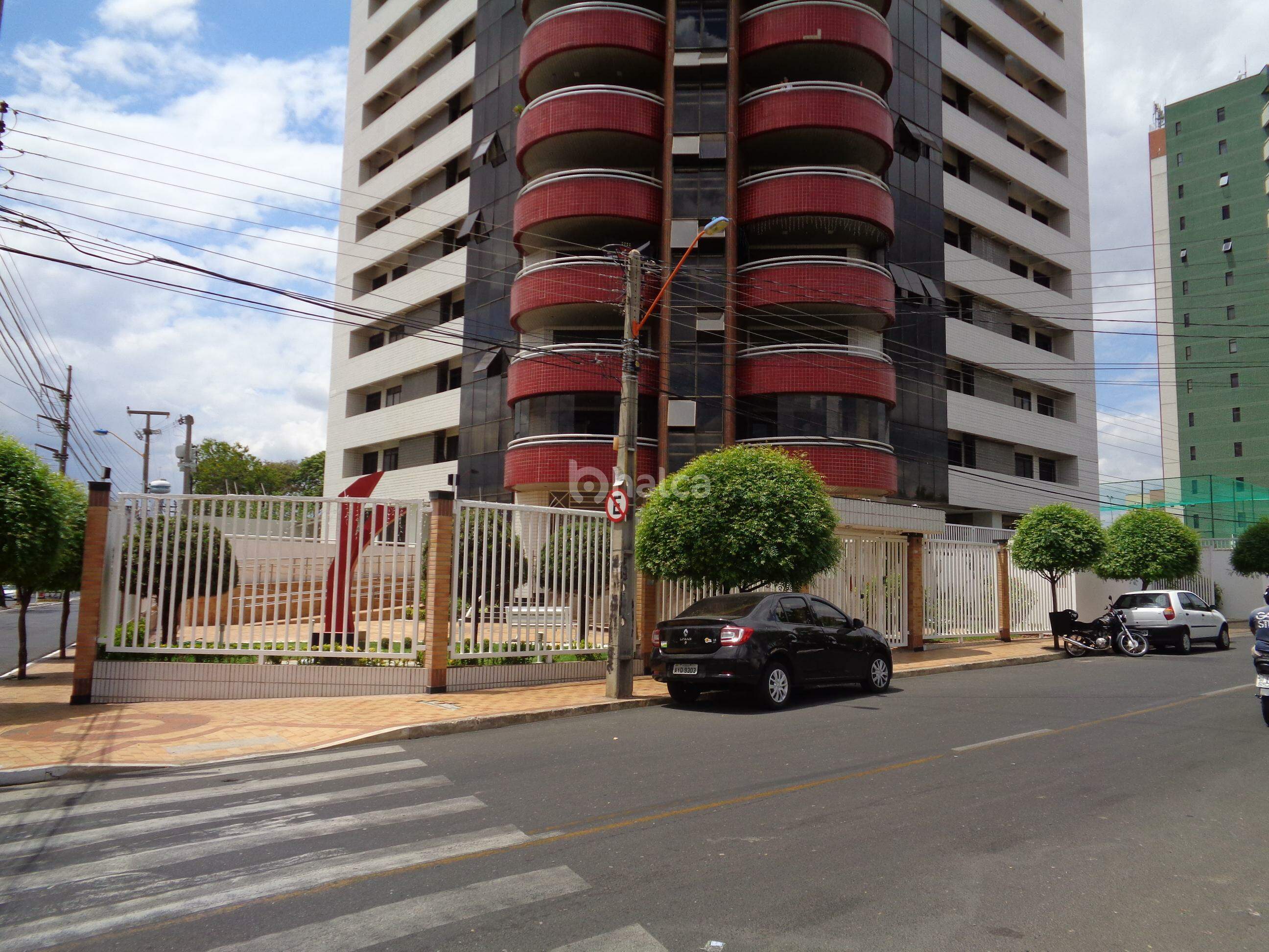 Apartamento, 4 quartos, 210 m² - Foto 1