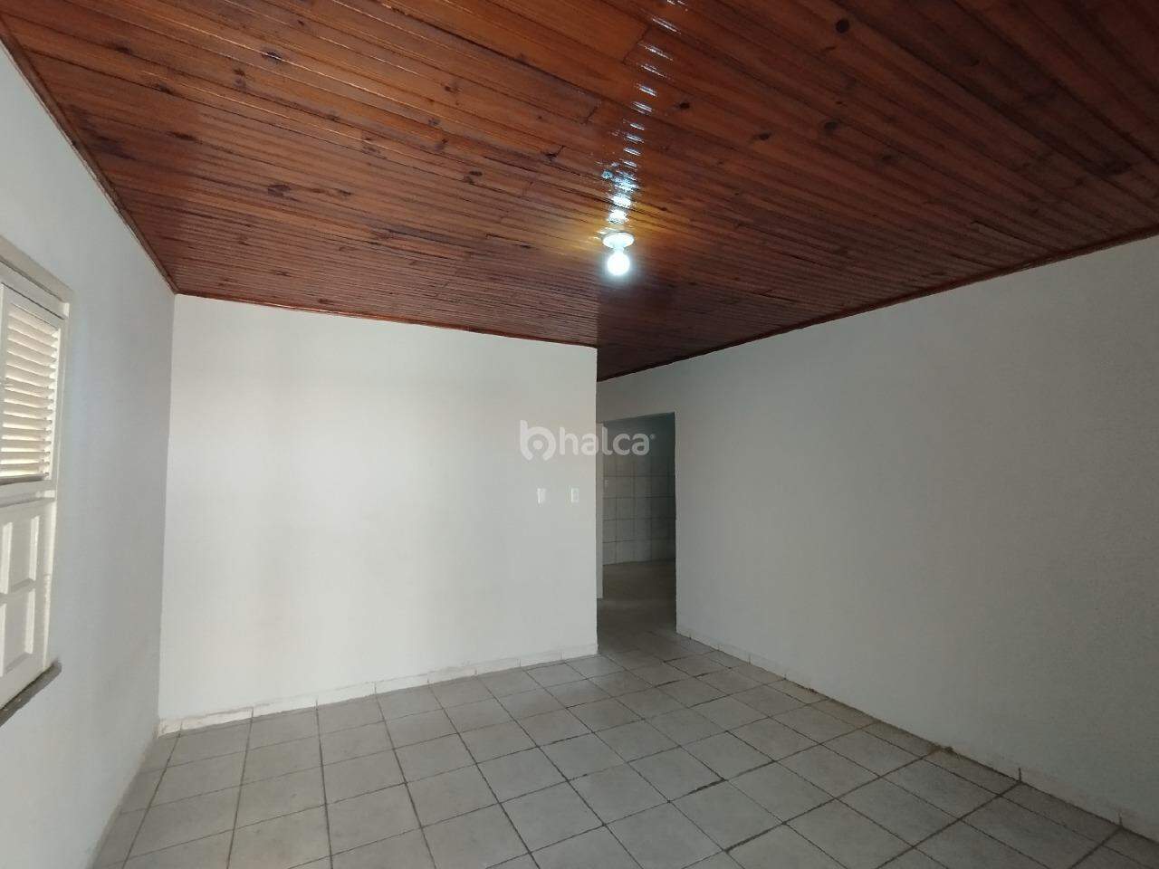 Casa para alugar com 4 quartos, 135m² - Foto 3