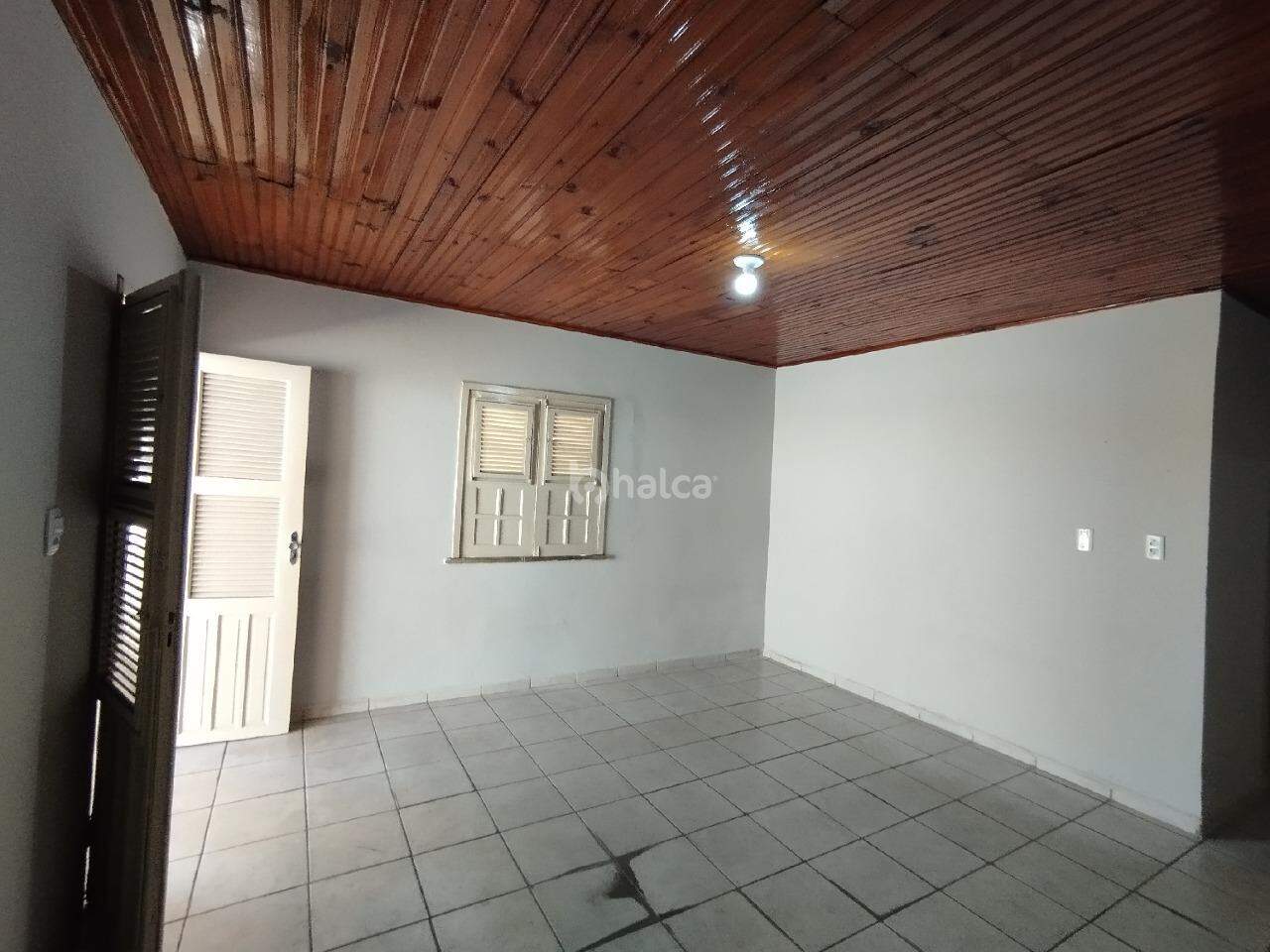 Casa para alugar com 4 quartos, 135m² - Foto 5